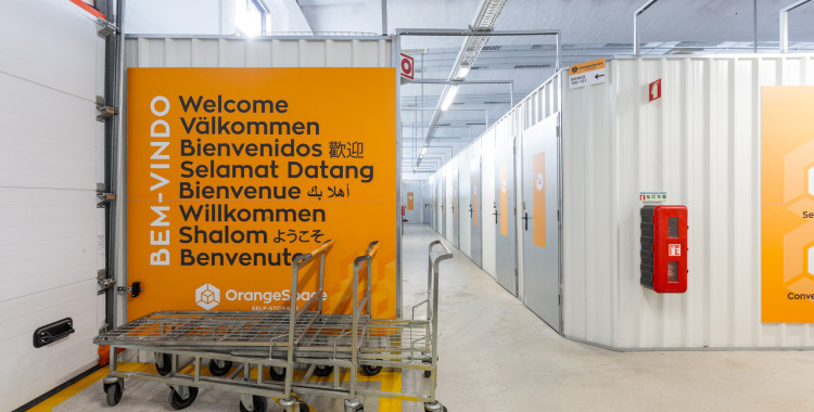 Lisbon - Massam&aacute; Self-Storage